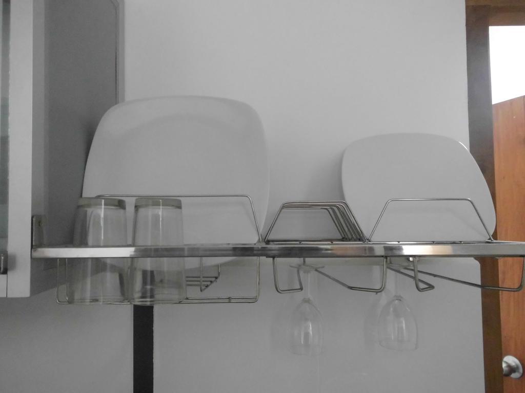 Surewo Apartment Бентота Экстерьер фото